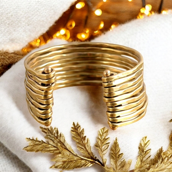 🆕 Indian Artisan Boho Chic Layered Brass Cuff Bracelet Stunning Statement Piece - Picture 8 of 12